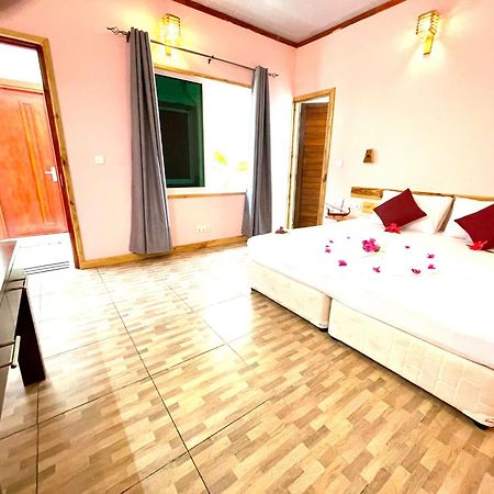 Mamello Beach Club Maldives Feridhoo Екстер'єр фото