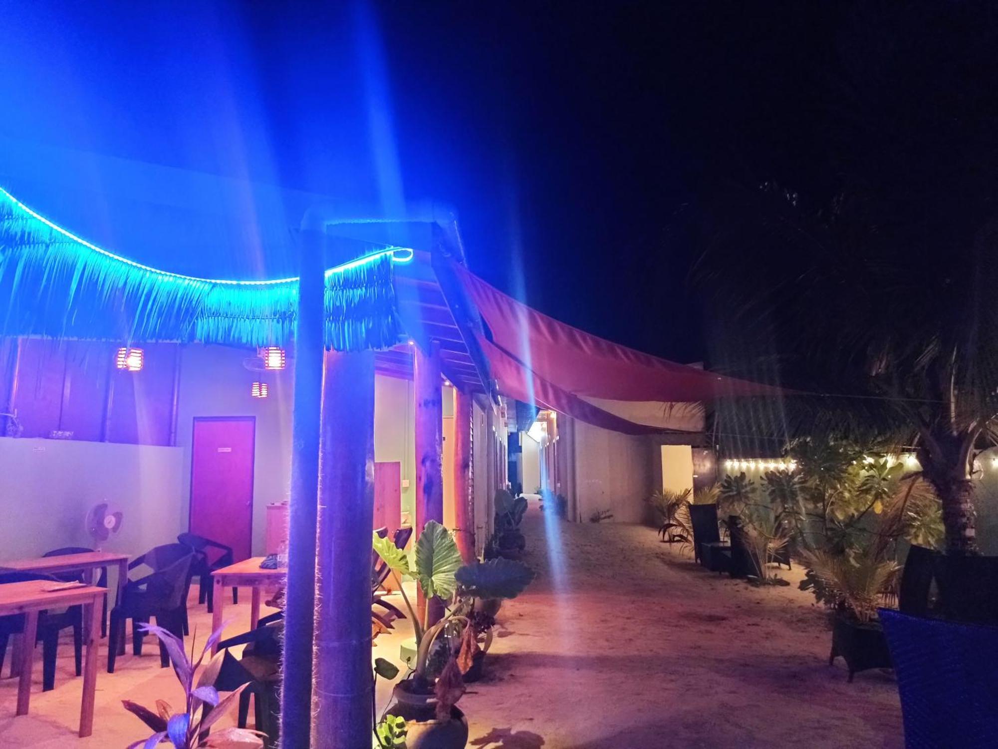 Mamello Beach Club Maldives Feridhoo Екстер'єр фото